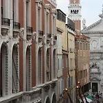 Ca' Pedrocchi 3*
