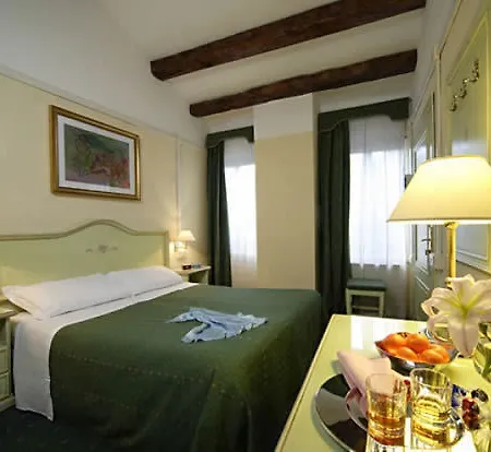 卡佩德罗基酒店